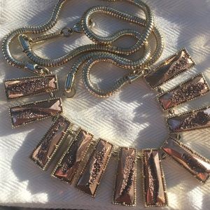 Kendra Scott Angelina Bib necklace!